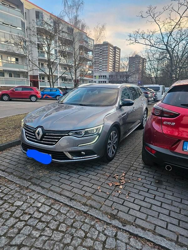 Second-hand Renault Talisman 160 CP (117 kW) 2016 Hatchback