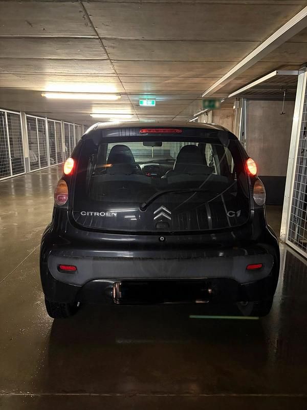 Gebraucht Citroën C1 68 PS (50 kW) 2010 Schwarz Kleinwagen