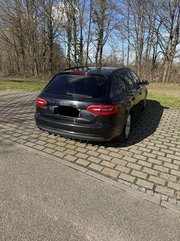 Gebraucht Audi A4 S-Line 177 PS (130 kW) 2012 Kombi