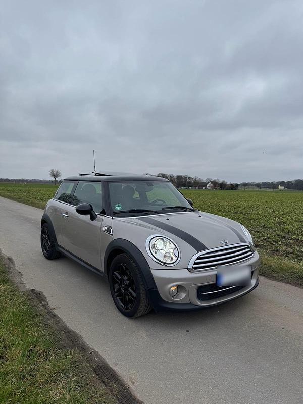 Gebraucht Mini Cooper D 111 PS (81 kW) 2013 Grau Kleinwagen