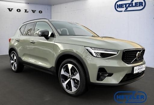 Gebraucht Volvo XC40 Plus 197 PS (144 kW) 2024 Grün SUV