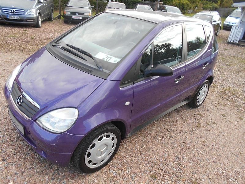 Violet Gebraucht 2000 Mercedes A140 Classic Limousine | 1.689 € - Bild 1/4