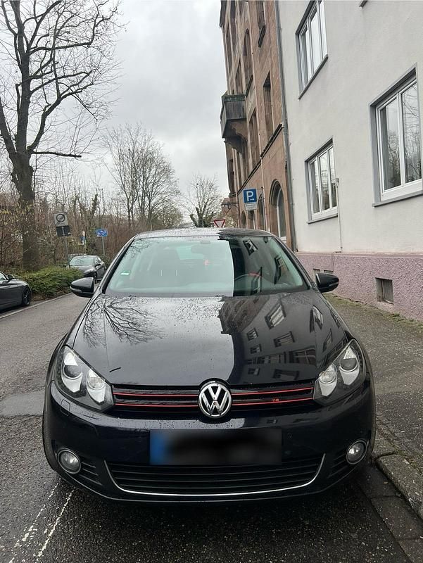 Gebraucht VW Golf VI 122 PS (89 kW) 2011 Schwarz Kleinwagen