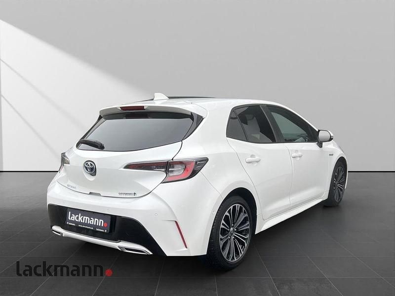 Gebraucht Toyota Corolla Club 184 PS (135 kW) 2019 Pure) white ii (weiss Limousine