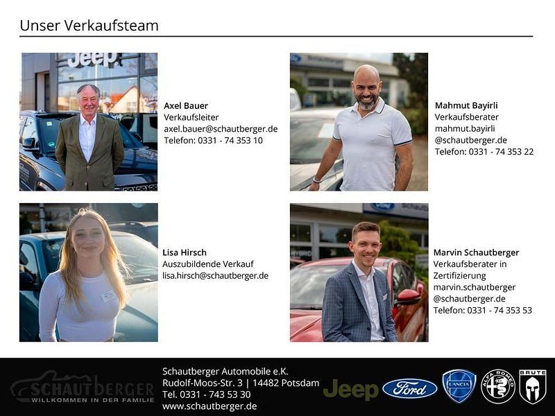 Gebraucht Ford Tourneo Titanium 170 PS (125 kW) 2024 Schwarz Van / Kleinbus