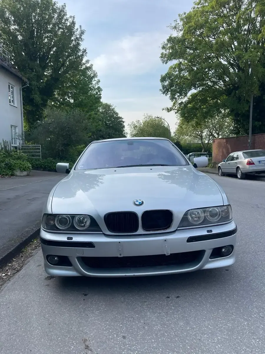 Gebraucht BMW 530 M Sport 231 PS (169 kW) 2003 Silber Limousine