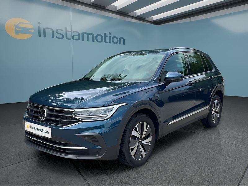 Blau Gebraucht 2021 VW Tiguan SUV | 30.599 € (Fairer Preis) - Bild 1/4