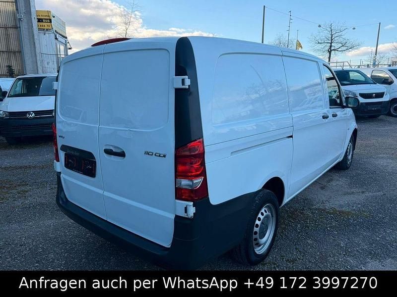 Gebraucht Mercedes Vito 102 PS (75 kW) 2020 Weiß Van