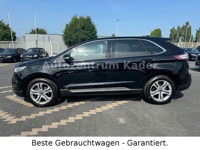 Gebraucht Ford Edge Titanium 209 PS (153 kW) 2018 Iridiumschwarz metallic SUV