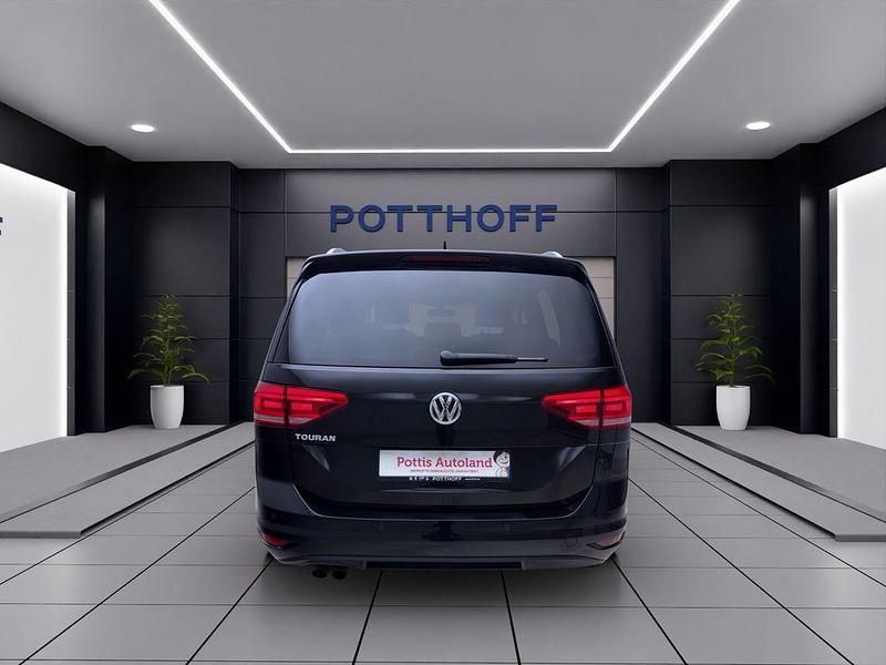 Gebraucht VW Touran Join 150 PS (110 kW) 2018 Schwarz Van / Kleinbus