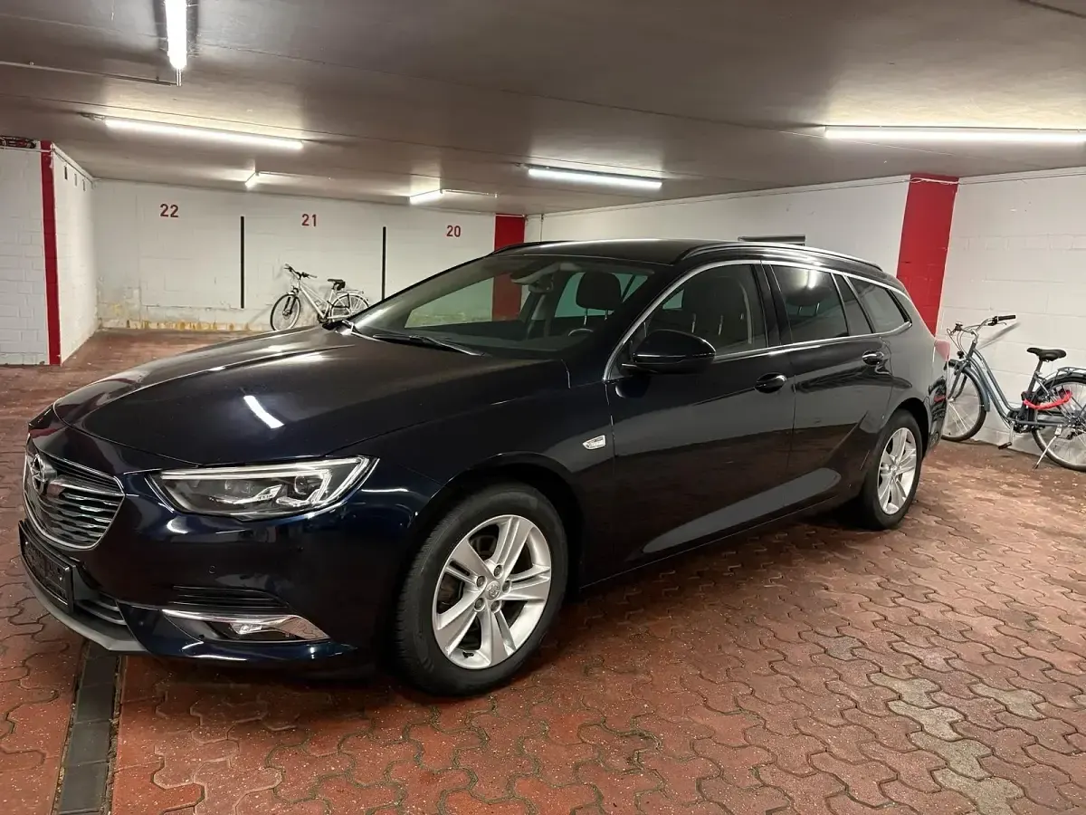 Gebraucht Opel Insignia S 136 PS (100 kW) 2019 Schwarz Kombi