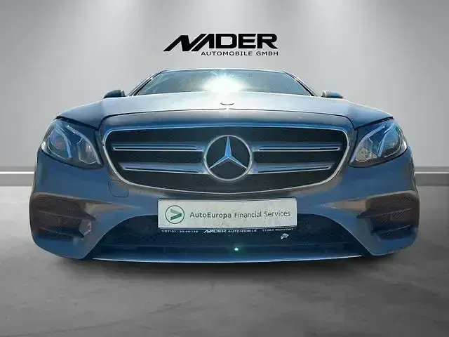 Gebraucht Mercedes E200 AMG line 184 PS (135 kW) 2016 Grau Limousine