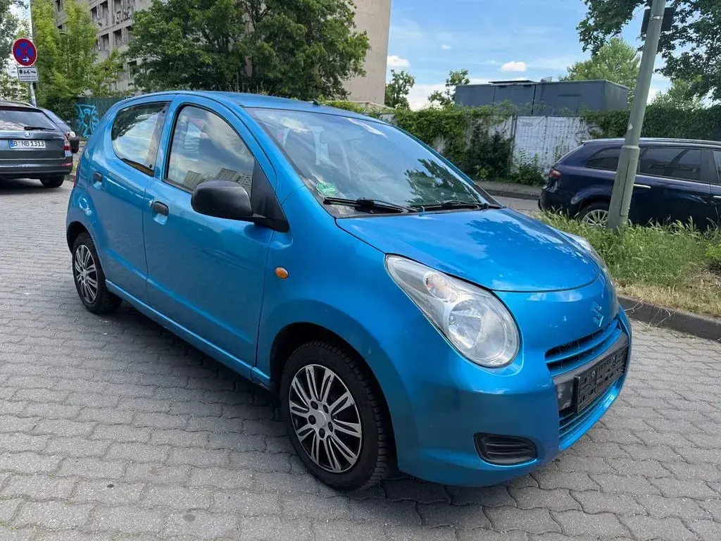 Gebraucht Suzuki Alto 68 PS (50 kW) 2013 Blau Kleinwagen