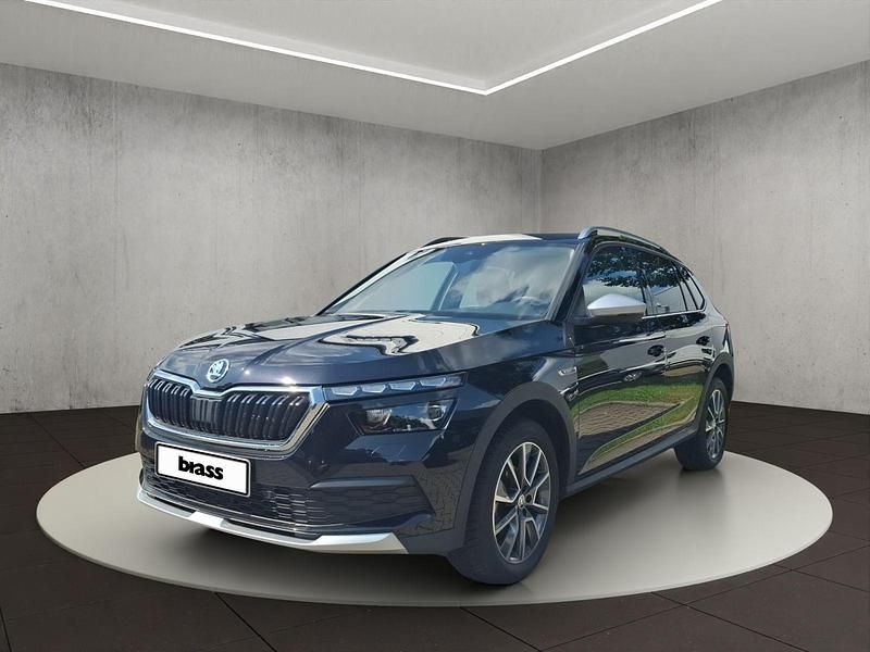 Blackmagic perleffekt Gebraucht 2023 Skoda Kamiq ScoutLine SUV | 25.450 € (Etwas zu teuer) - Bild 1/4