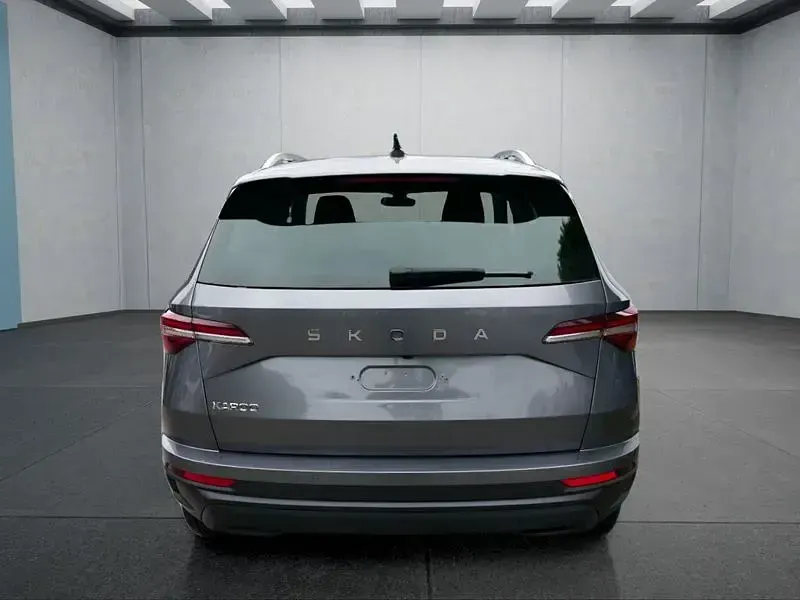 Gebraucht Skoda Karoq 150 PS (110 kW) 2025 Grau SUV