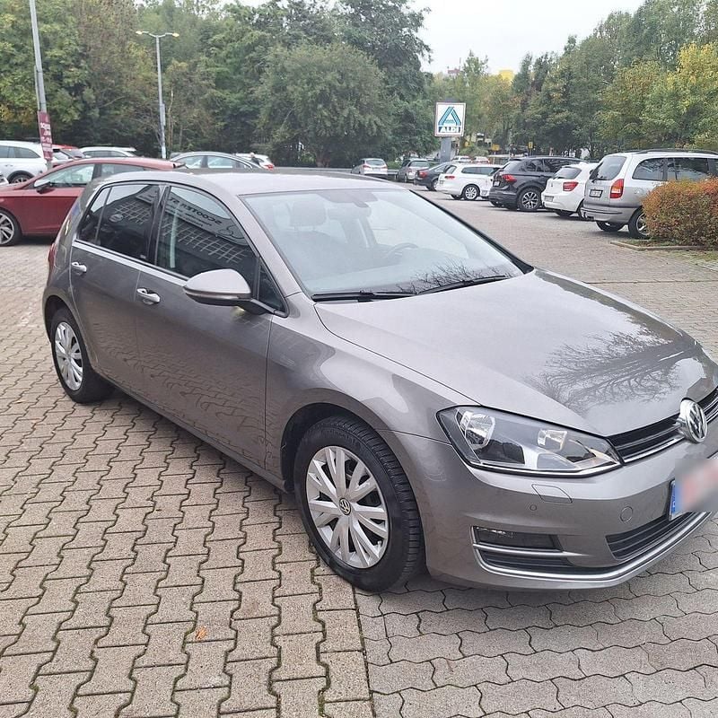 Gebraucht VW Golf VII Allstar 110 PS (80 kW) 2016 Grau Limousine