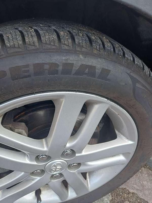 Gebraucht Toyota Verso-S Club 99 PS (72 kW) 2011 Grau Van / Kleinbus