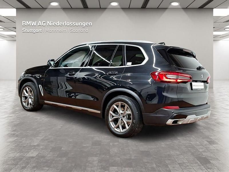 Gebraucht BMW X5 Performance 340 PS (250 kW) 2022 Schwarz SUV