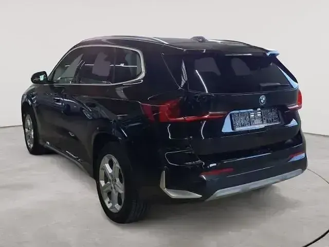 Gebraucht BMW X1 xLine 150 PS (110 kW) 2023 Schwarz uni SUV