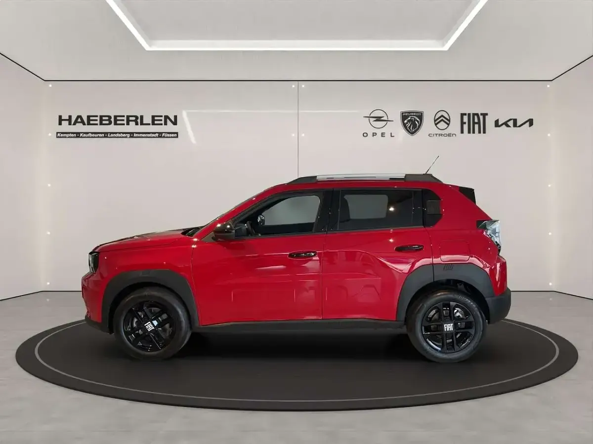 Gebraucht Fiat Grande Panda Icon 101 PS (74 kW) 2025 Rot Kleinwagen
