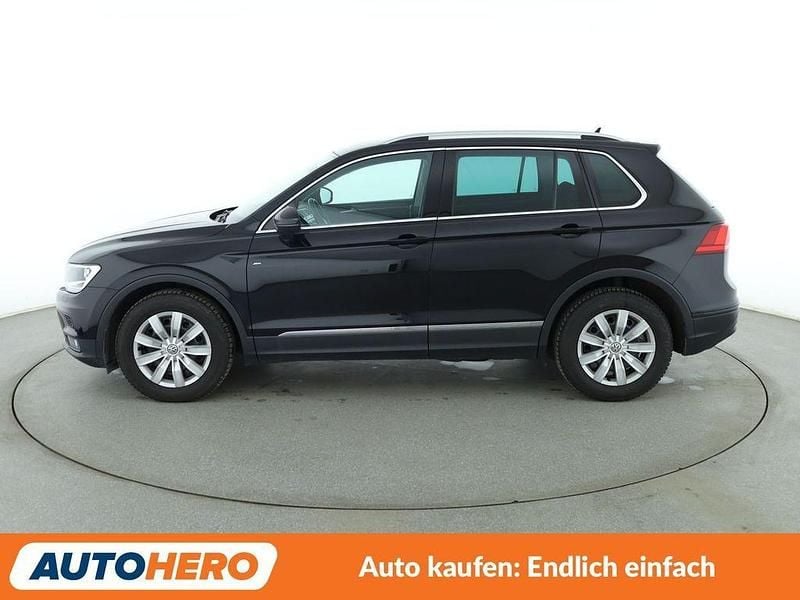 Second-hand VW Tiguan Join 125 CP (91 kW) 2018 Negru SUV