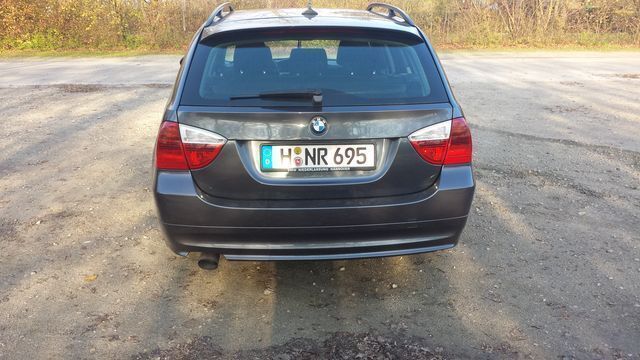 Gebraucht BMW 320 163 PS (119 kW) 2005 Grau metallic Kombi