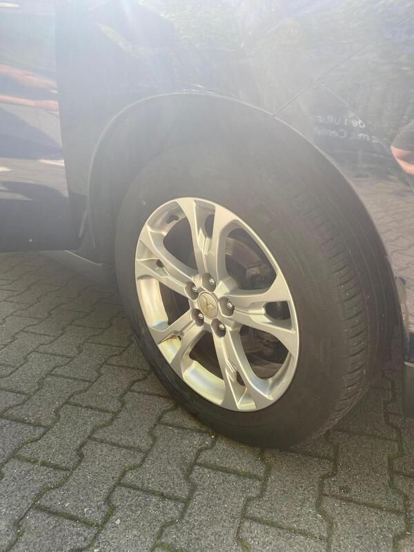 Blau Gebraucht 2014 Mitsubishi Outlander SUV | 8.500 € - Bild 1/4
