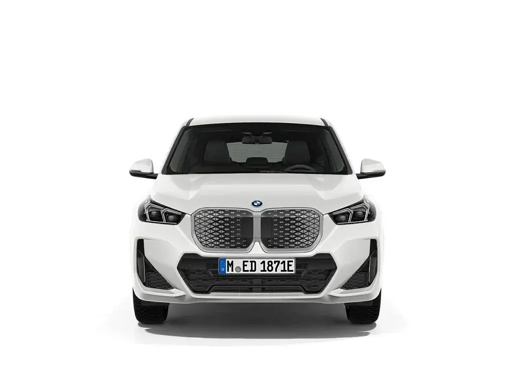 Gebraucht BMW iX1 Performance 230 kW (313 PS) 2023 Weiß SUV