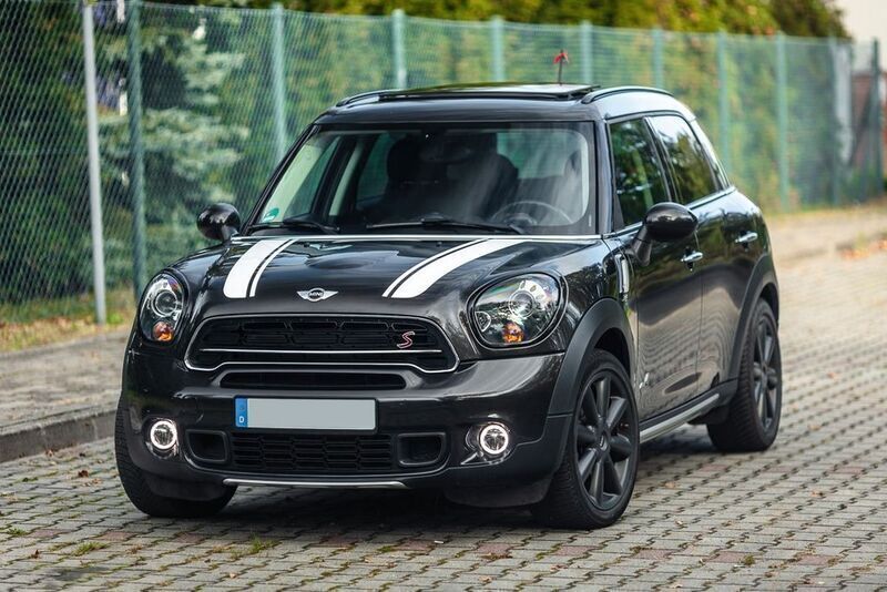Schwarz Gebraucht 2015 Mini Countryman SUV | 15.499 € (Fairer Preis) - Bild 1/4
