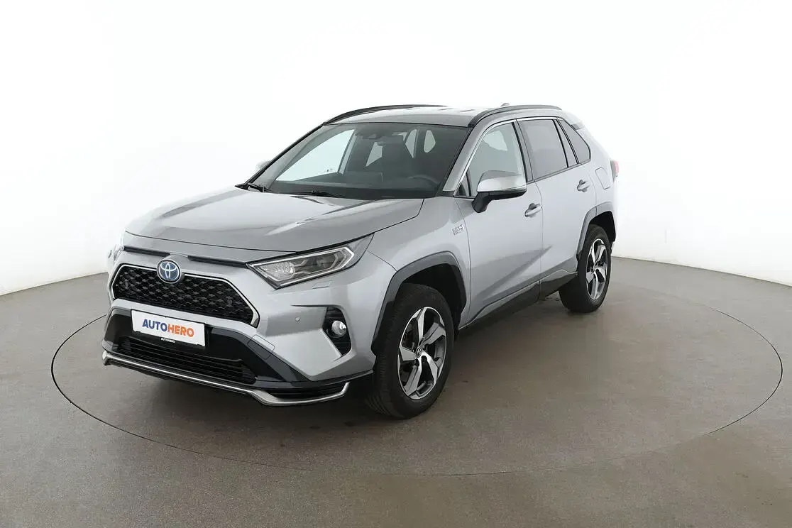 Gebraucht Toyota RAV4 Hybrid 182 PS (133 kW) 2021 SUV