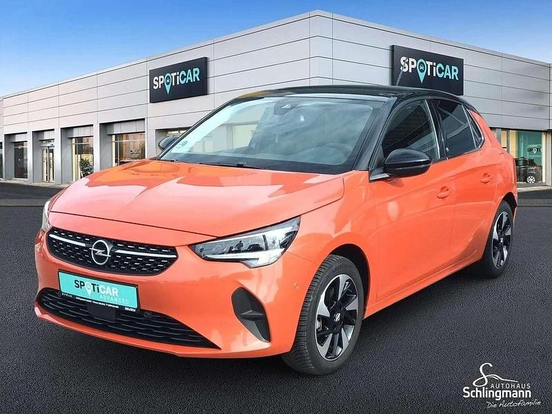 Gebraucht Opel Corsa-e Elegance 100 kW (136 PS) 2022 Power orange/dynamik orange Kleinwagen