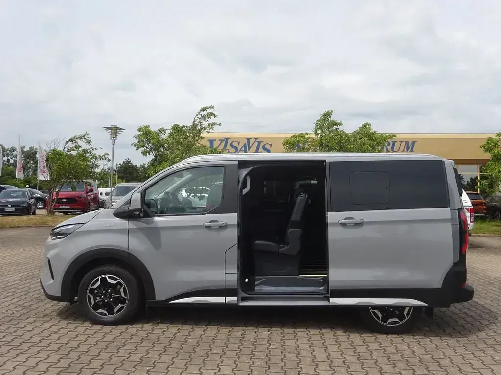 Neu Ford Tourneo Active 170 PS (125 kW) 2026 Grau Van / Kleinbus