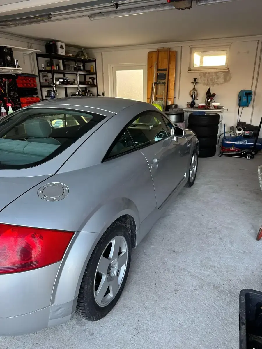 Gebraucht Audi TT 150 PS (110 kW) 2004 Silber Coupé