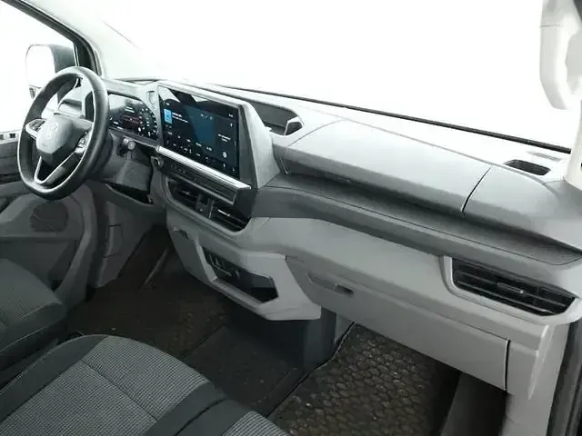 Gebraucht VW Caravelle 150 PS (110 kW) 2025 Schwarz Van