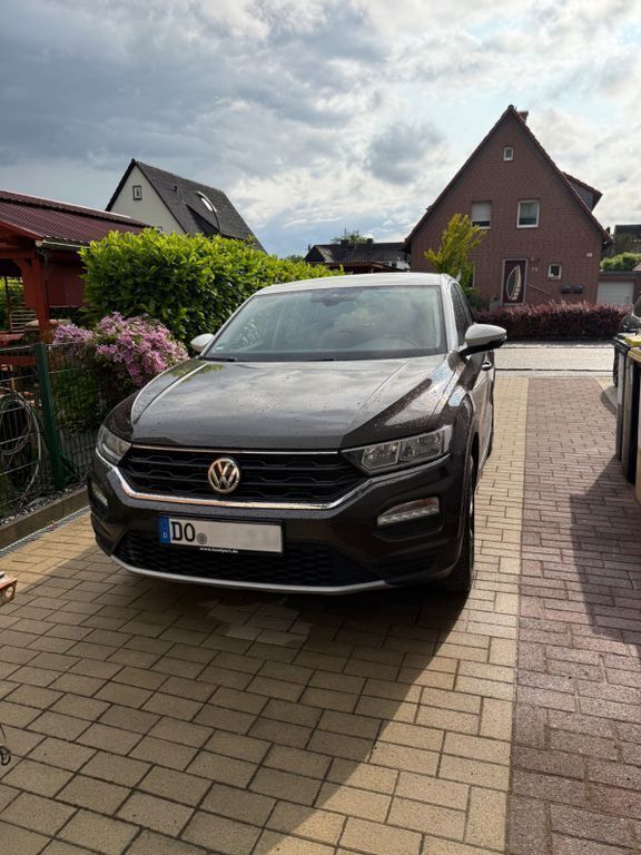 Braun Gebraucht 2019 VW T-Roc IQ Drive SUV | 17.299 € (Guter Preis) - Bild 1/4