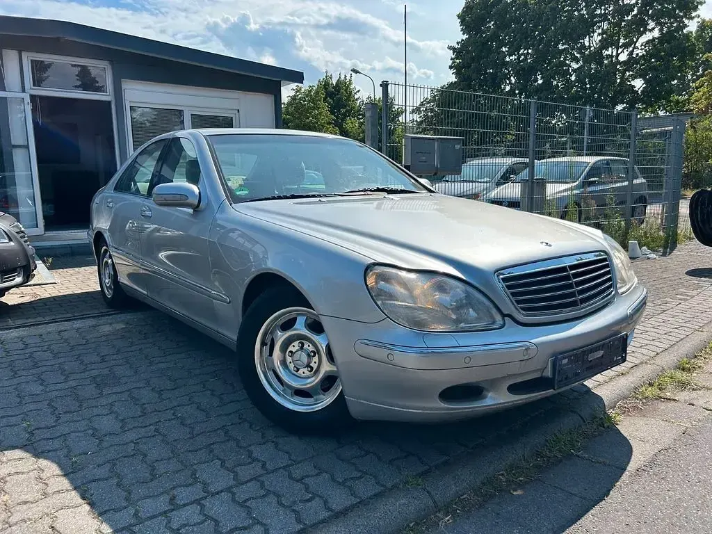 Gebraucht Mercedes S320 224 PS (164 kW) 1999 Silber Limousine