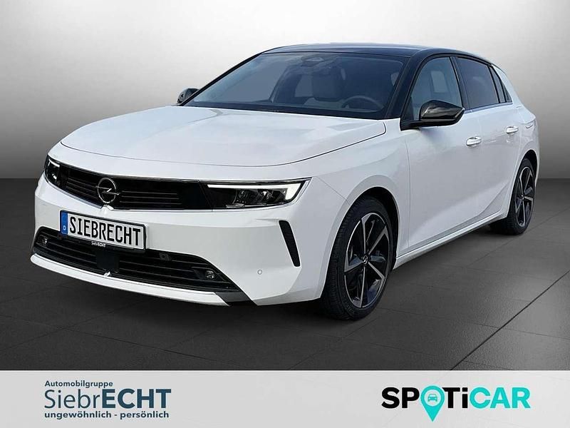 Weiß Gebraucht 2023 Opel Astra Elegance Limousine | 22.970 € (Guter Preis) - Bild 1/4