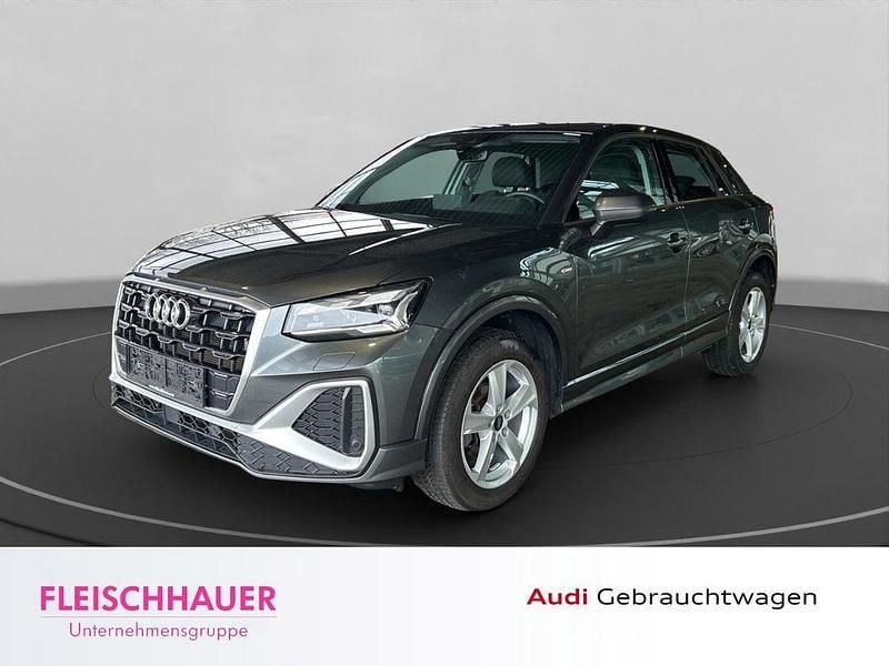 Gebraucht Audi Q2 S-Line 150 PS (110 kW) 2023 Grau SUV