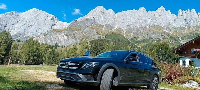 Gebraucht Mercedes E220 All-Terrain 194 PS (142 kW) 2017 Schwarz Kombi