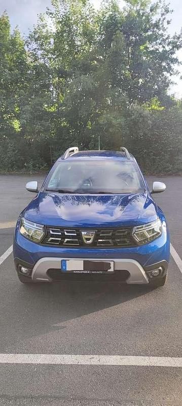 Blau Gebraucht 2022 Dacia Duster Prestige SUV | 20.990 € (Fairer Preis) - Bild 1/4
