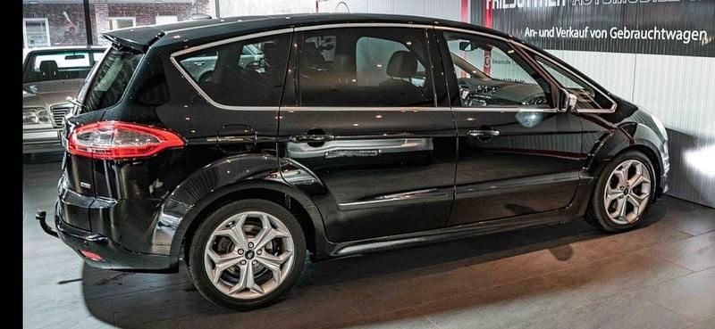 Schwarz Gebraucht 2010 Ford S-MAX Titanium S Limousine | 5.599 € (Guter Preis) - Bild 1/4