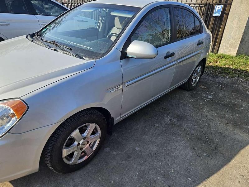 Gebraucht Hyundai Accent GLS 111 PS (81 kW) 2009 Limousine