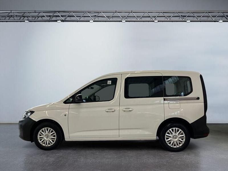Gebraucht VW Caddy Basis 75 PS (55 kW) 2022 Candyweiß Van / Kleinbus