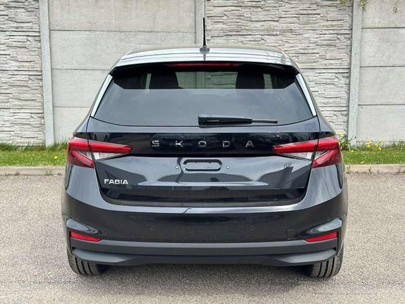 Neu Skoda Fabia Selection 116 PS (85 kW) 2025 Black magic perl Kleinwagen