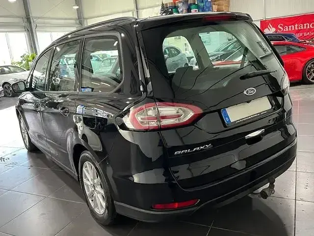 Second-hand Ford Galaxy 150 CP (110 kW) 2021 Negru Monovolum