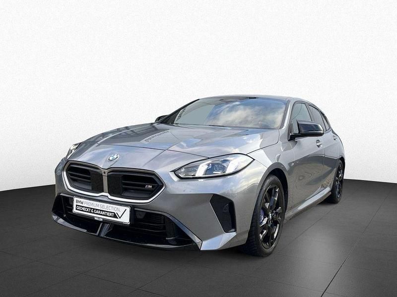Gebraucht BMW M135 Performance 300 PS (220 kW) 2025 Grau Kleinwagen