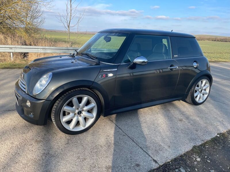 Braun Gebraucht 2006 Mini Cooper S Kleinwagen | 5.349 € (Fairer Preis) - Bild 1/4