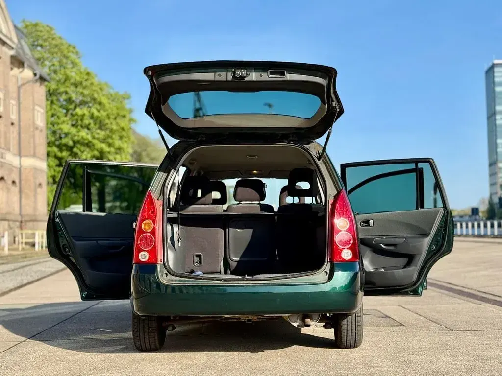 Gebraucht Mazda Premacy Active 101 PS (74 kW) 2003 Grün Van / Kleinbus
