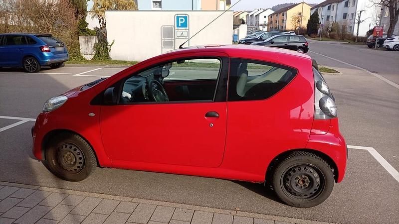 Gebraucht Citroën C1 86 PS (63 kW) 2007 Rot Kleinwagen