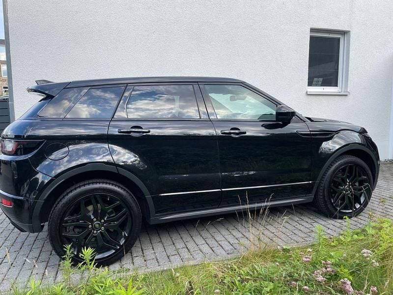 Schwarz Gebraucht 2018 Land Rover Range Rover evoque HSE Dynamic SUV | 22.000 € (Superpreis) - Bild 1/4